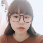 Bảo vệ: Thử xem em này xem có nứng không các bác