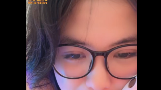 Bảo vệ: [Siêu đỉnh] Em bốn mắt thổi bóng siêu hay cho anh em thẩm