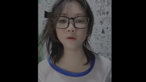 Cùng trò chuyện với em baby girl nào