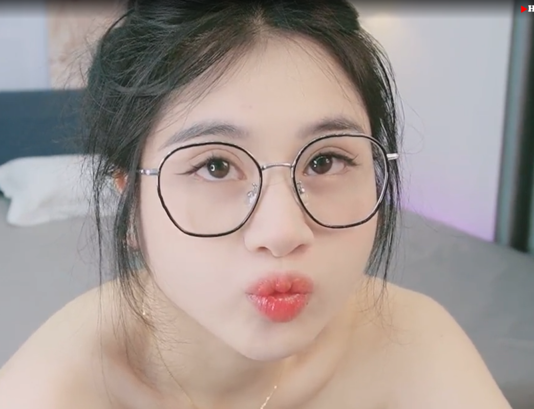 Bảo vệ: Anna Gấu livestream ngày 15/03/2024