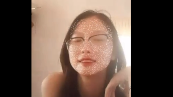 Em gái 2k8 thích đú đởn kiếm tiền qua mạng