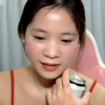 Bảo vệ: Váy đỏ chứng tỏ người yêu anh