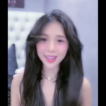 Bảo vệ: Ẻm nhảy đẹp thế này các anh không xem thì phí lắm