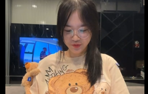 Con tôi nó ở nhà ngoan lắm