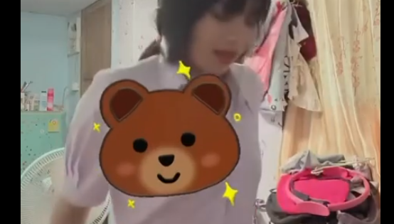 Ịch nhau tại nhà trọ