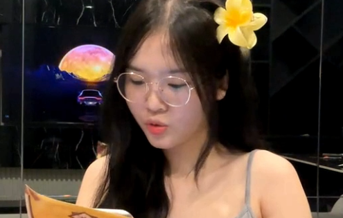 Bảo vệ: Tiếp tục yangying_99 nhưng nhiều clip dài hơn nhé Bảo vệ: Tiếp tục yangying_99 nhưng nhiều clip dài hơn nhé