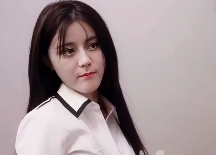 Bảo vệ: Cô giúp việc tận tâm