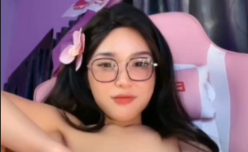 Bảo vệ: Nhìn em ấy hạnh phúc tôi cũng thấy vui