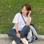 Bảo vệ: Tiếp móa xinh ghê nè.