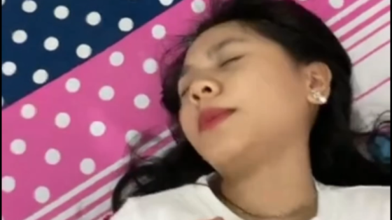 Bảo vệ: Full toàn bộ clip Tuệ Vy 2008 nằm võng