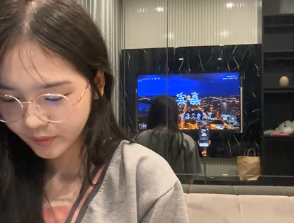 Bảo vệ: Yangying_99 ngây ngô đáng yêu nè