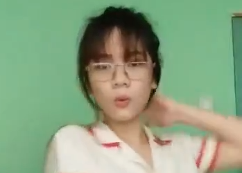 Bảo vệ: [Series 10 Clip] em gái nứng loz tại phòng trọ