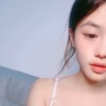 Bảo vệ: Em ấy bên Trung các bác ạ – Hồng hào quá