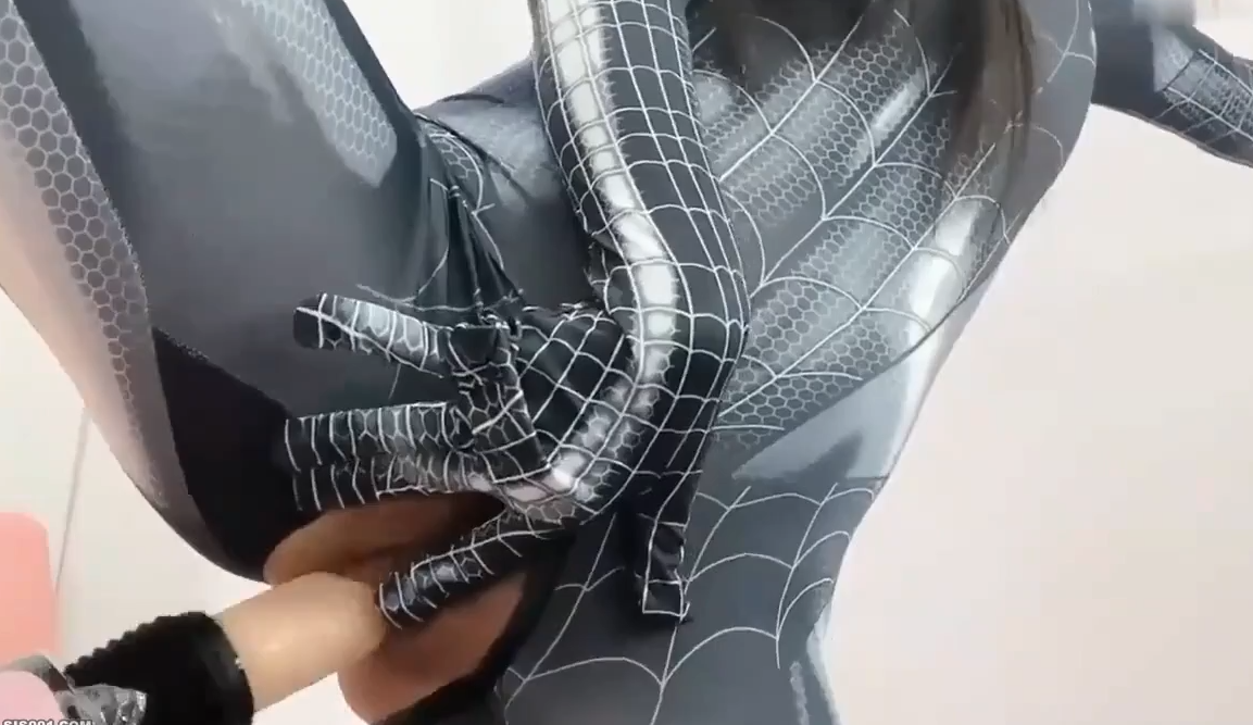 [Chấn động] Người nhện cũng thẩm như người thường