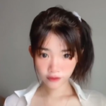 Bảo vệ: Xinh như này chắc ko phải chuyển giới đâu nhỉ