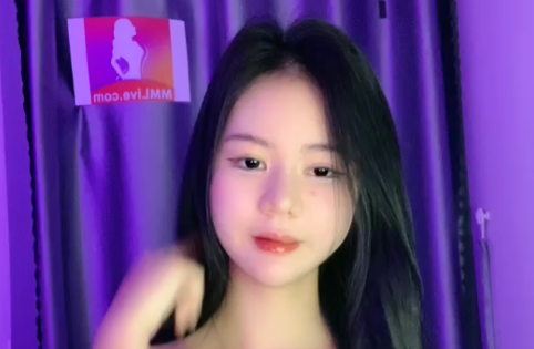 Mời ae nhận xét về em ấy