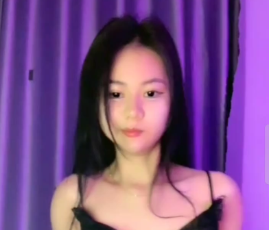 Bảo vệ: Xinh gái là được :))