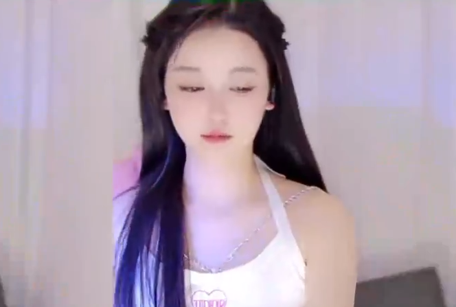 Tiếp mitu66 trên stripchat