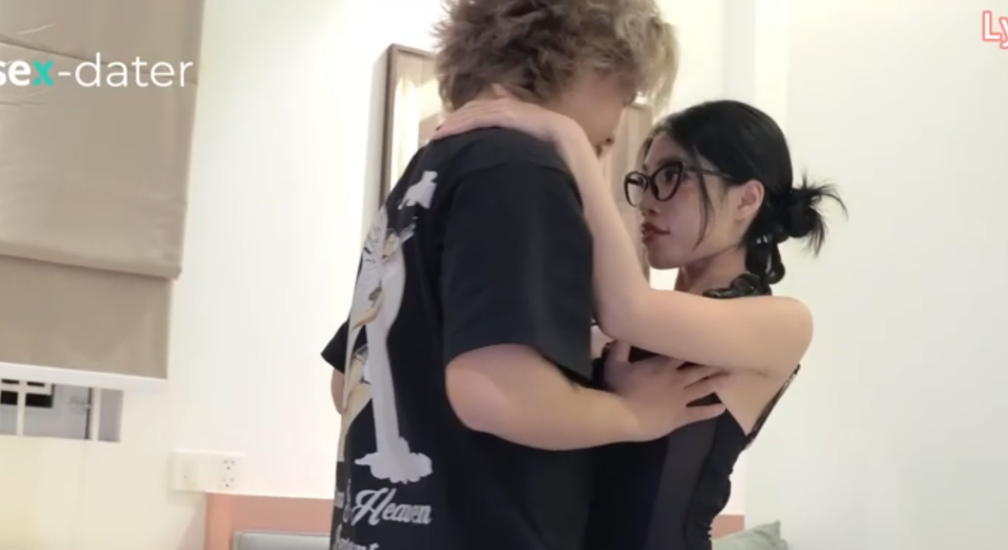 Bảo vệ: Miuzxc – Siêu phẩm sẽ Việt lên sóng NungVCL