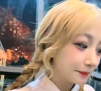 Bảo vệ: First date và húp được em