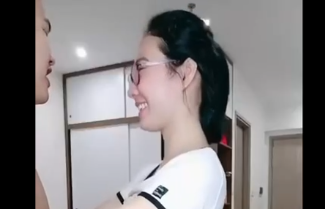 Bảo vệ: Nhìn chúng nó chịt mà thấy phê quá