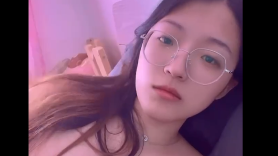 Bảo vệ: Tối nay chung kết VN- TL rồi nhẹ nhàng thế này thôi nhé.