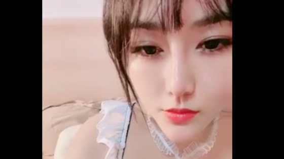 Bảo vệ: Cô gái Trung Hoa mặt nhọn trái xoan là em đây