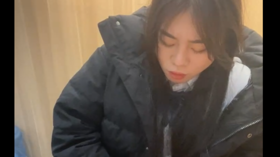 Bảo vệ: Em Trung Quốc này mặt học sinh nhỉ